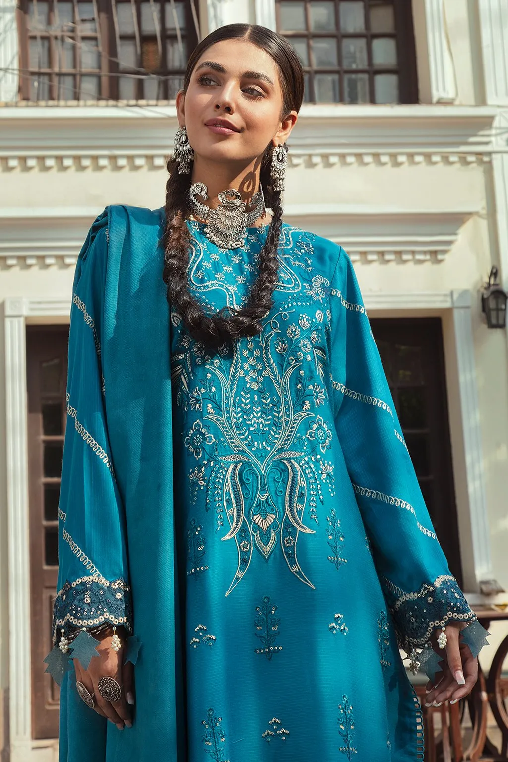 Afrozeh · Sardiyon Ki Kahani Winter Collection '21 – Feroza