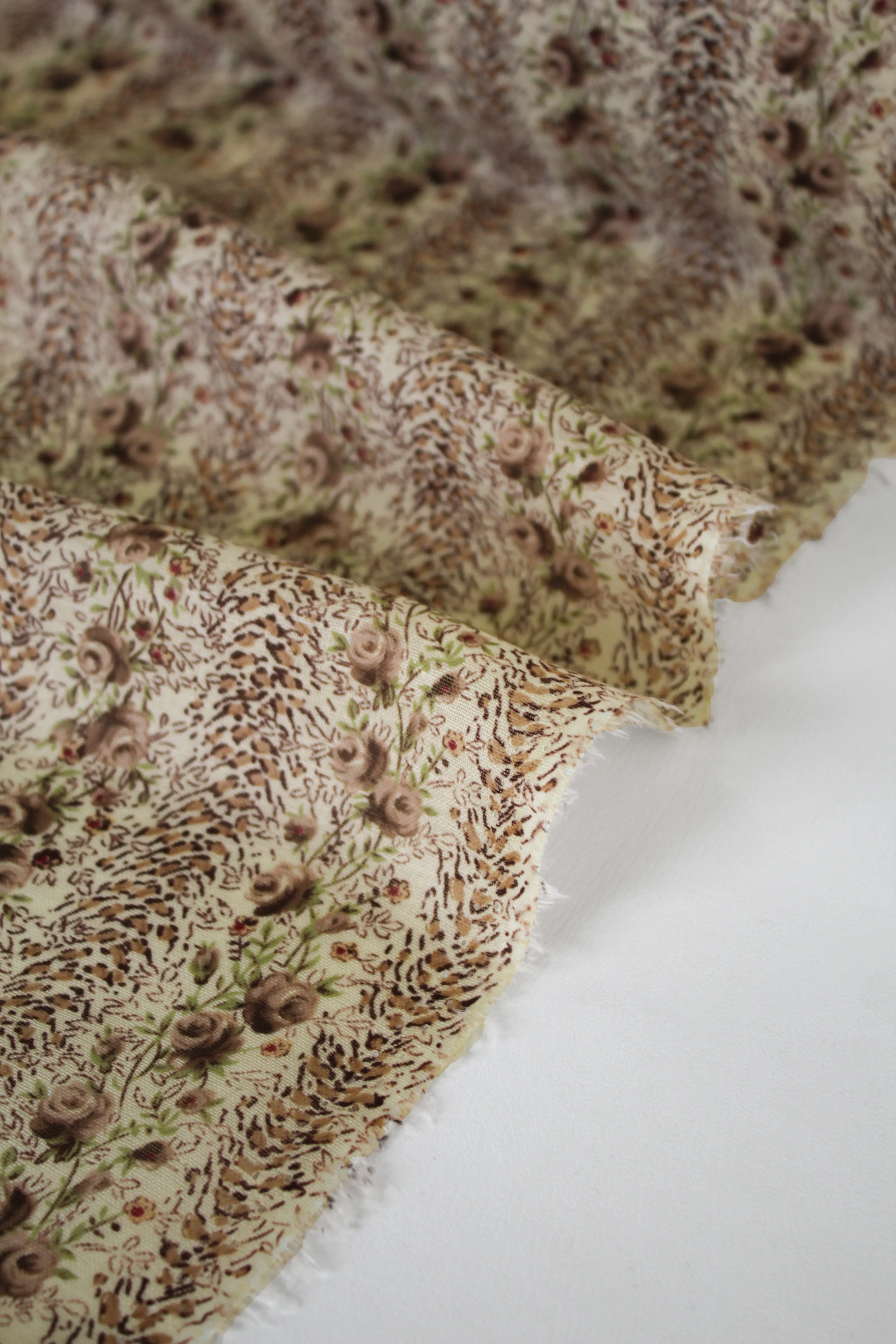 Amur - Printed Cotton Muslin | Fawn