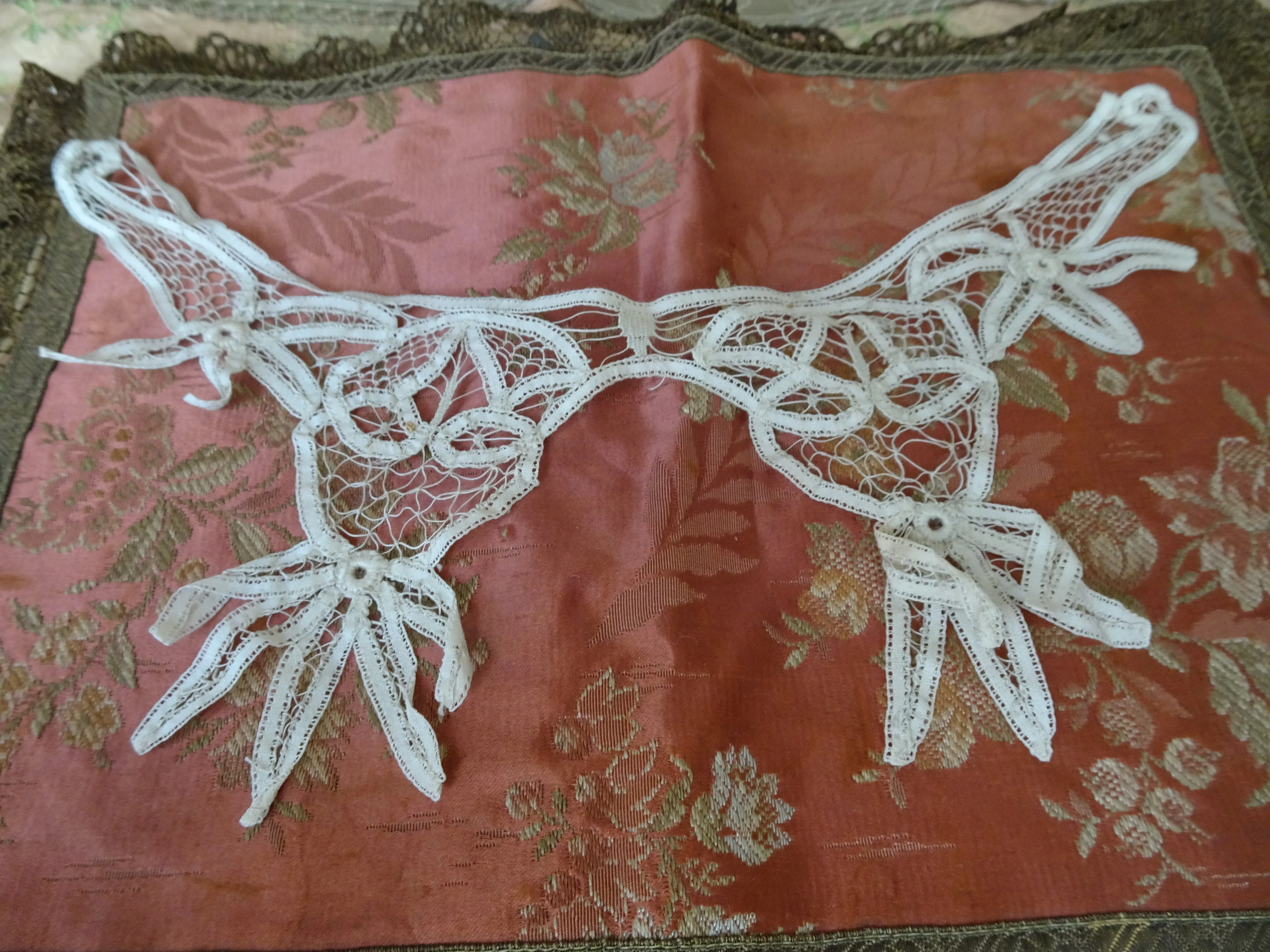 FABULOUS Antique Collar,  Cotton Tape Lace High Collar, Lovely Openwork Design,Display It or Wear It,Collectible Vintage Collars