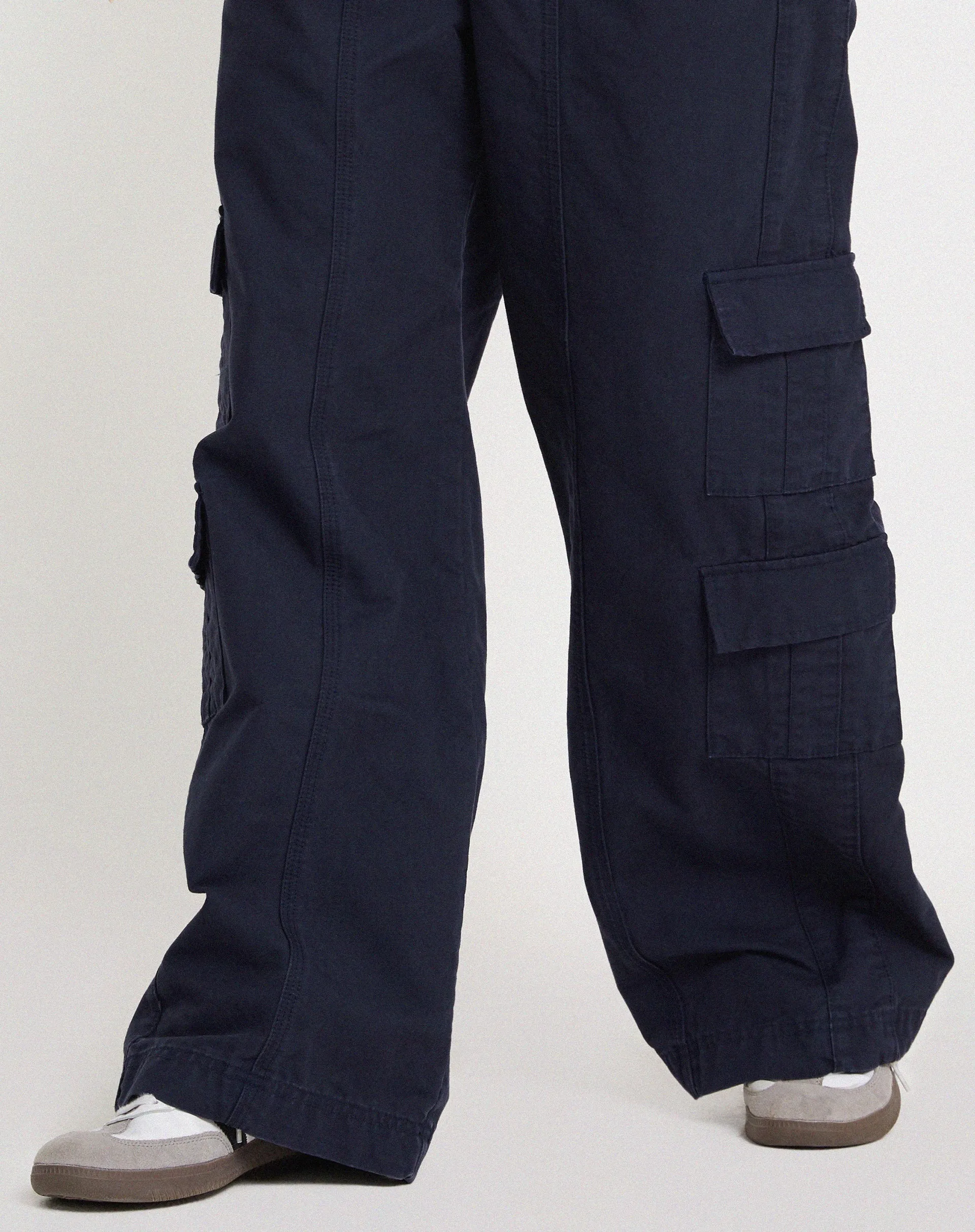 Hansa Cargo Trouser in Navy