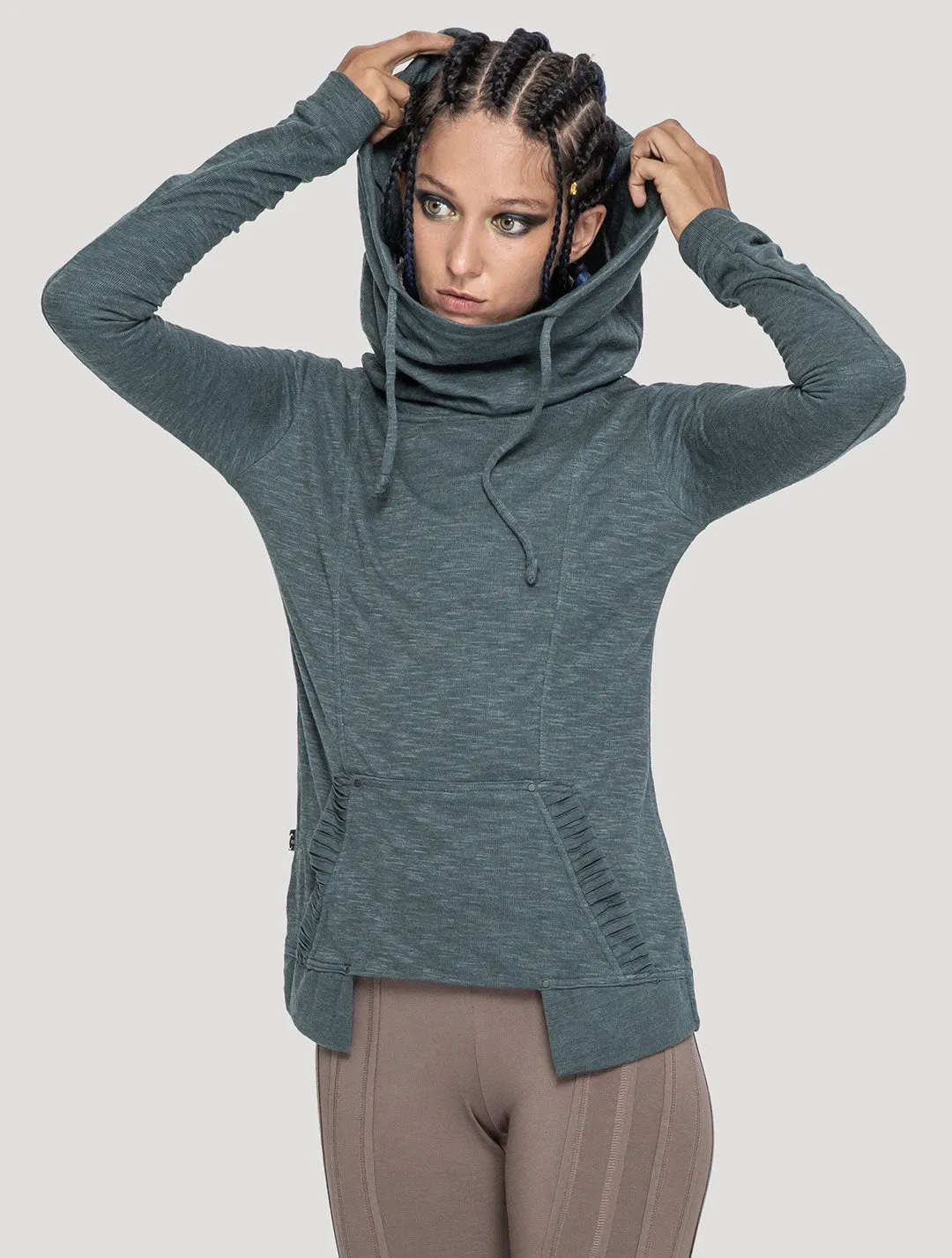Samu Turtle Neck Sweater