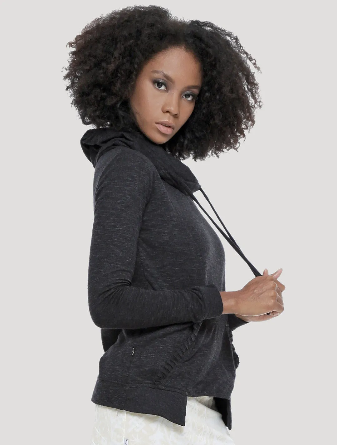 Samu Turtle Neck Sweater