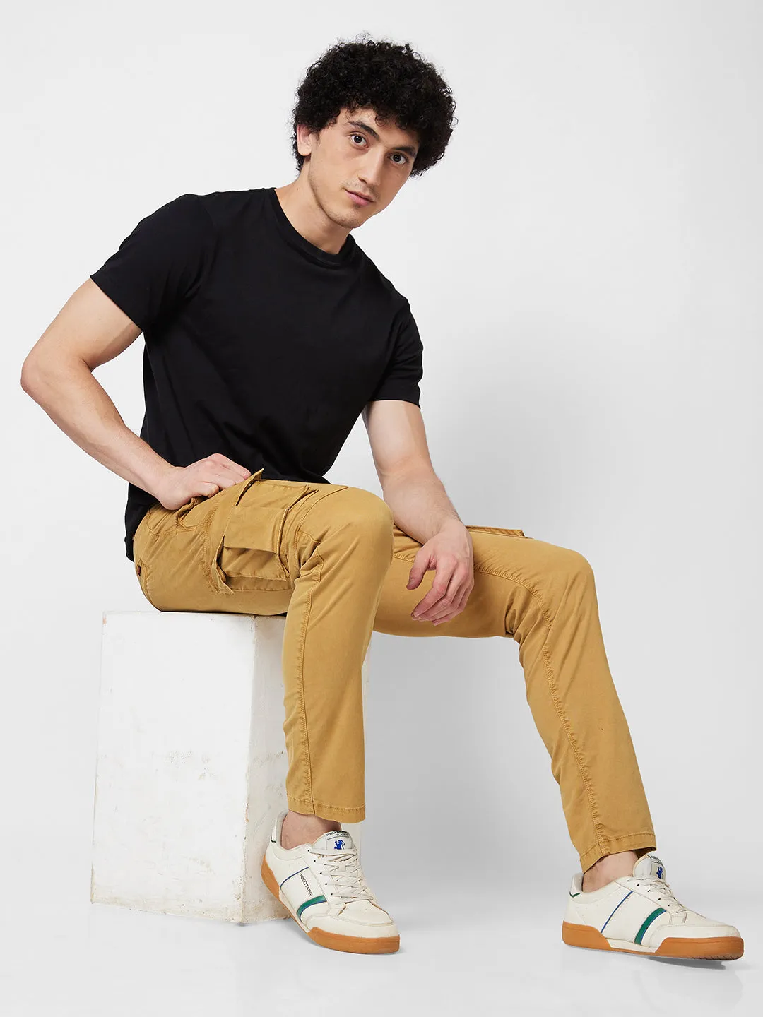 Spykar Mid Rise CARGO Khaki Trousers For Men