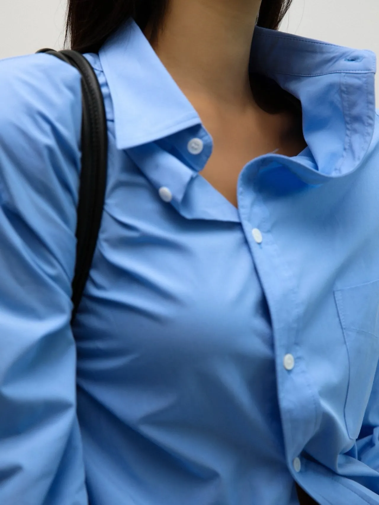 UNBALANCED COLLAR COTTON POPLIN SHIRT